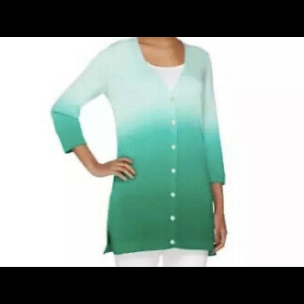 ☘️Issac Mizrahi live dip dyed ombré green cardigan